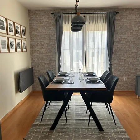 Blascondo Apartman *